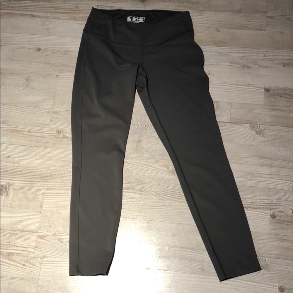 New balance lightening dry leggings